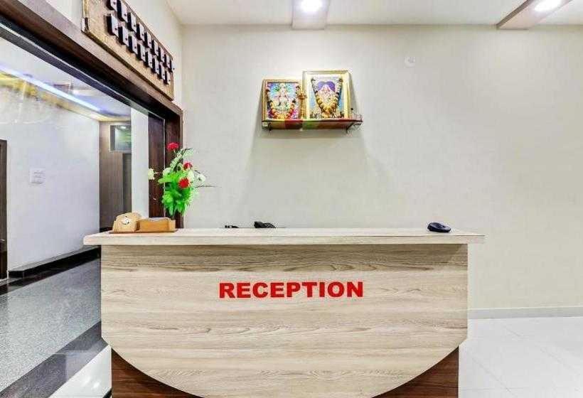 Oyo 81018 Moonlight Farm Stays Солапур Екстериор снимка
